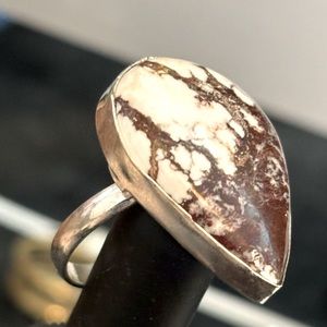 Natural White Buffalo Ring Stirling Silver 925 Size 7